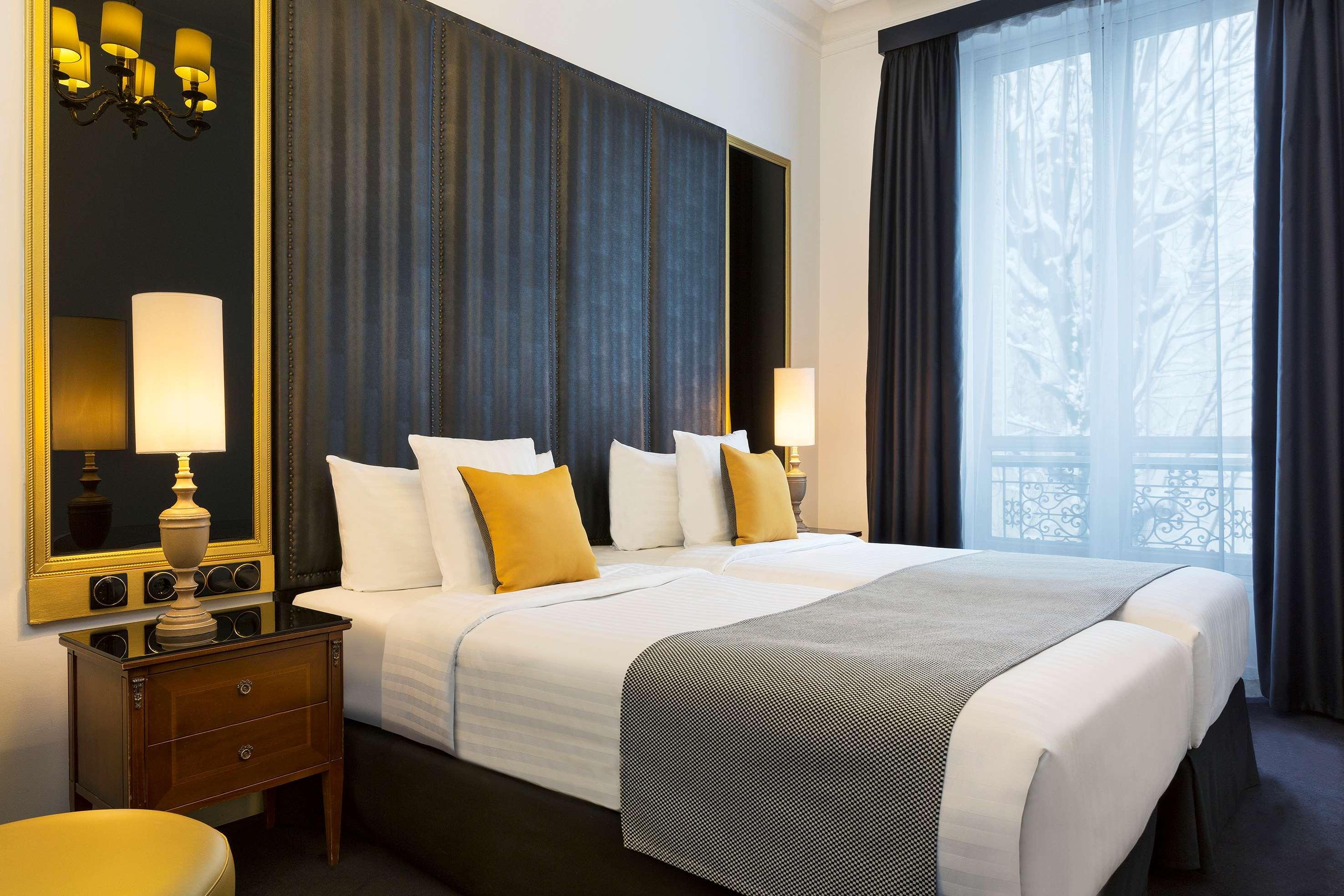 Melia Champs Elysées Hotel 4*