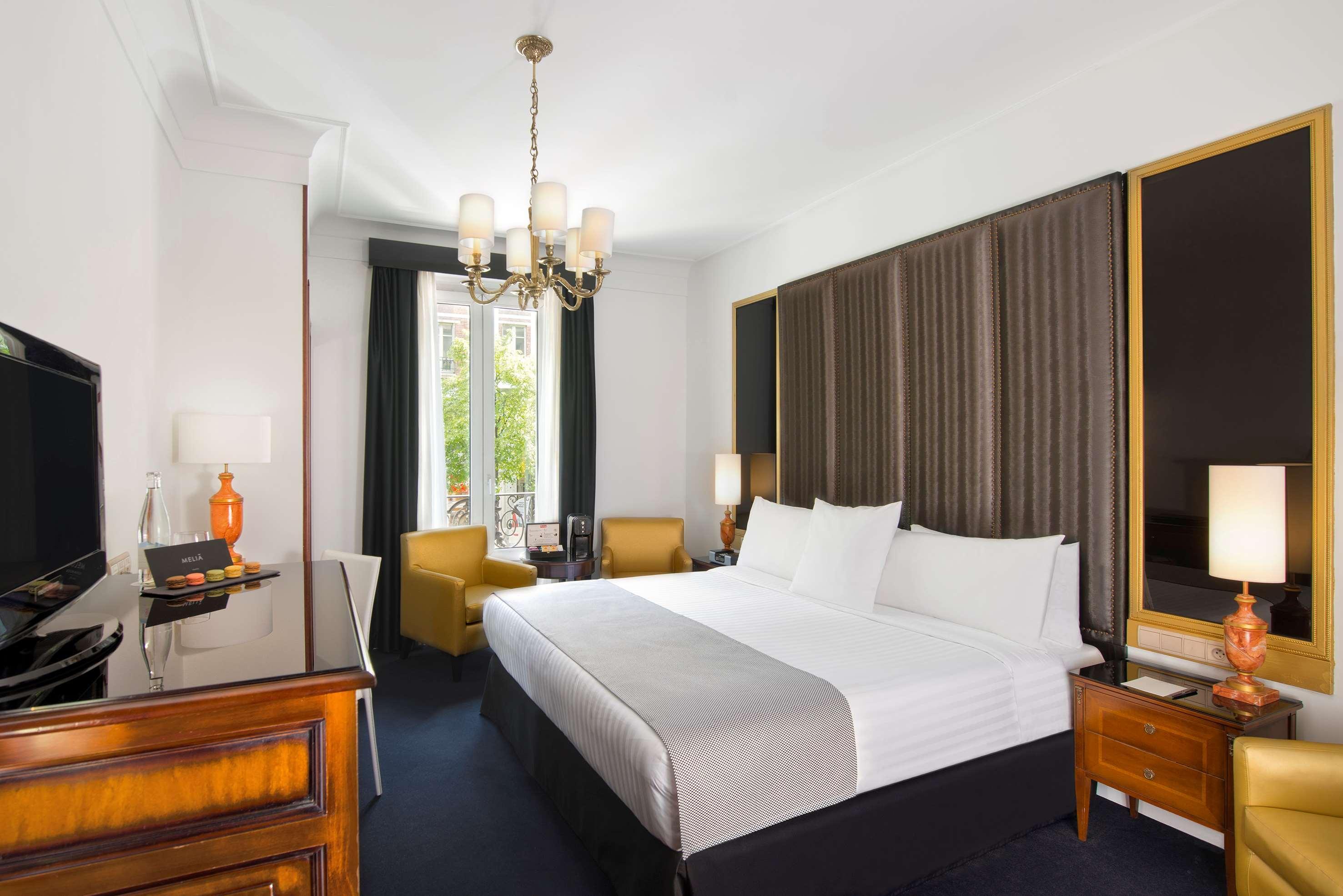 Melia Champs Elysées Hotel 4*