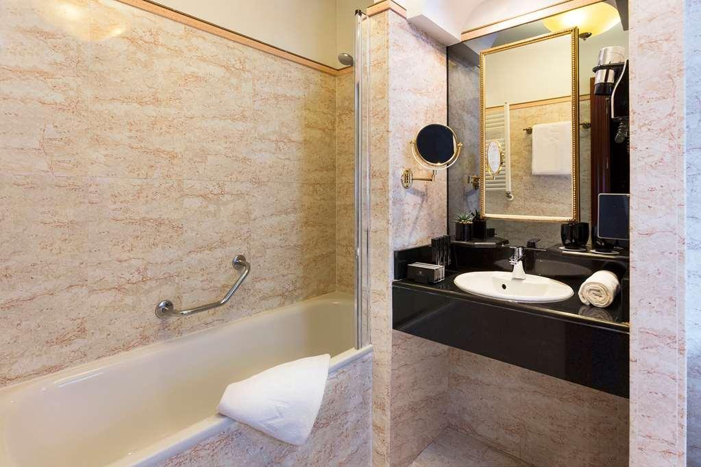 Melia Champs Elysées 4* Parigi