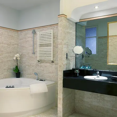 Melia Champs Elysées Hotel 4*