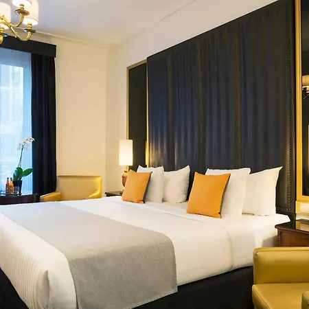 Melia Champs Elysées 4*