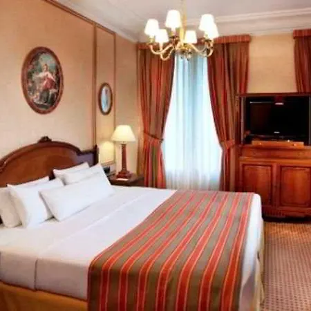 Melia Champs Elysées Hotel