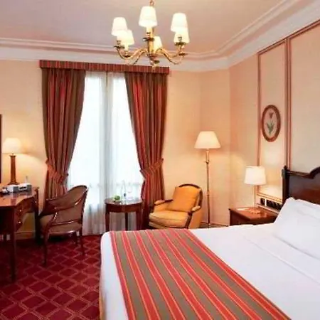 Hotel Melia Champs Elysées 4*
