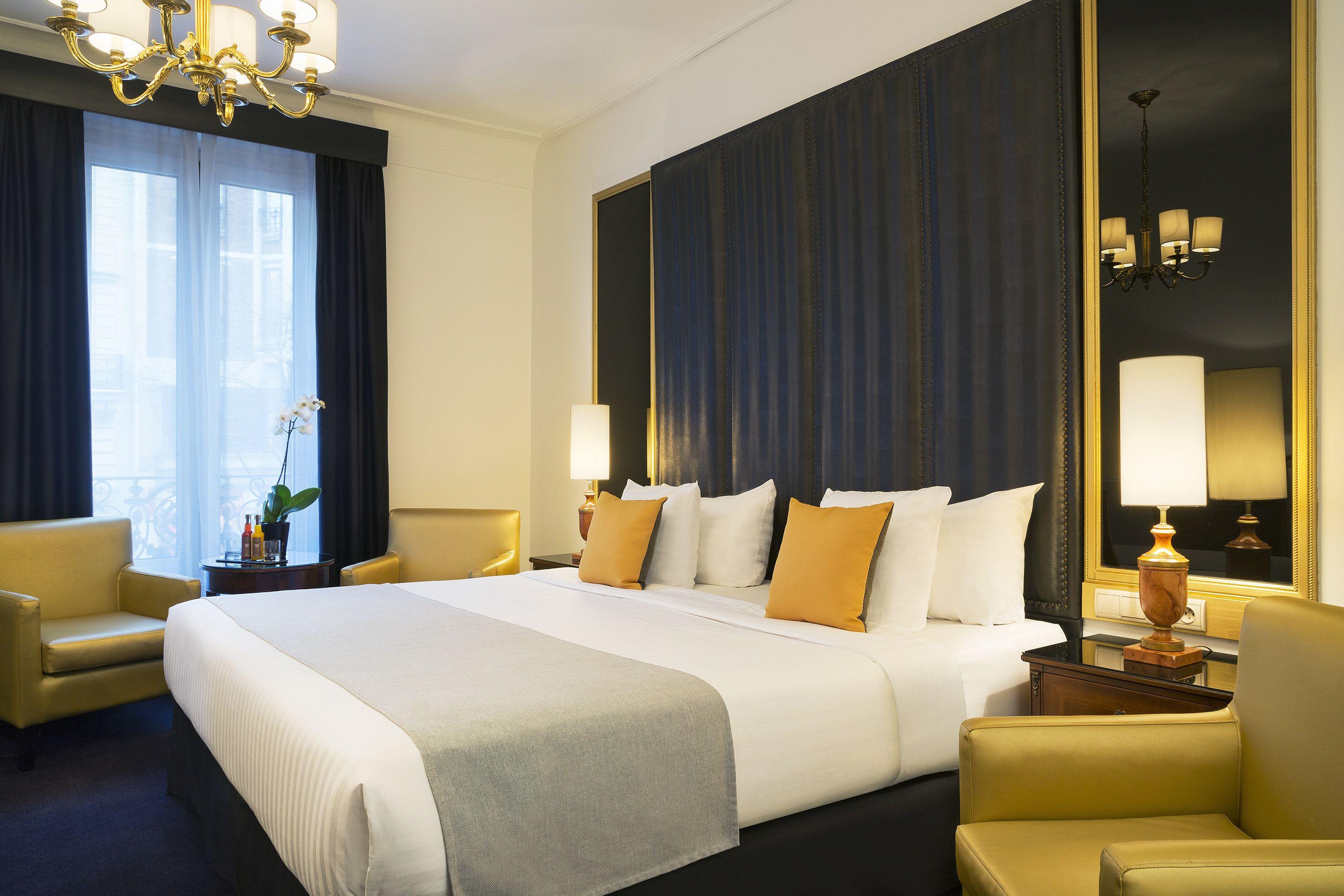 Melia Champs Elysées 4*