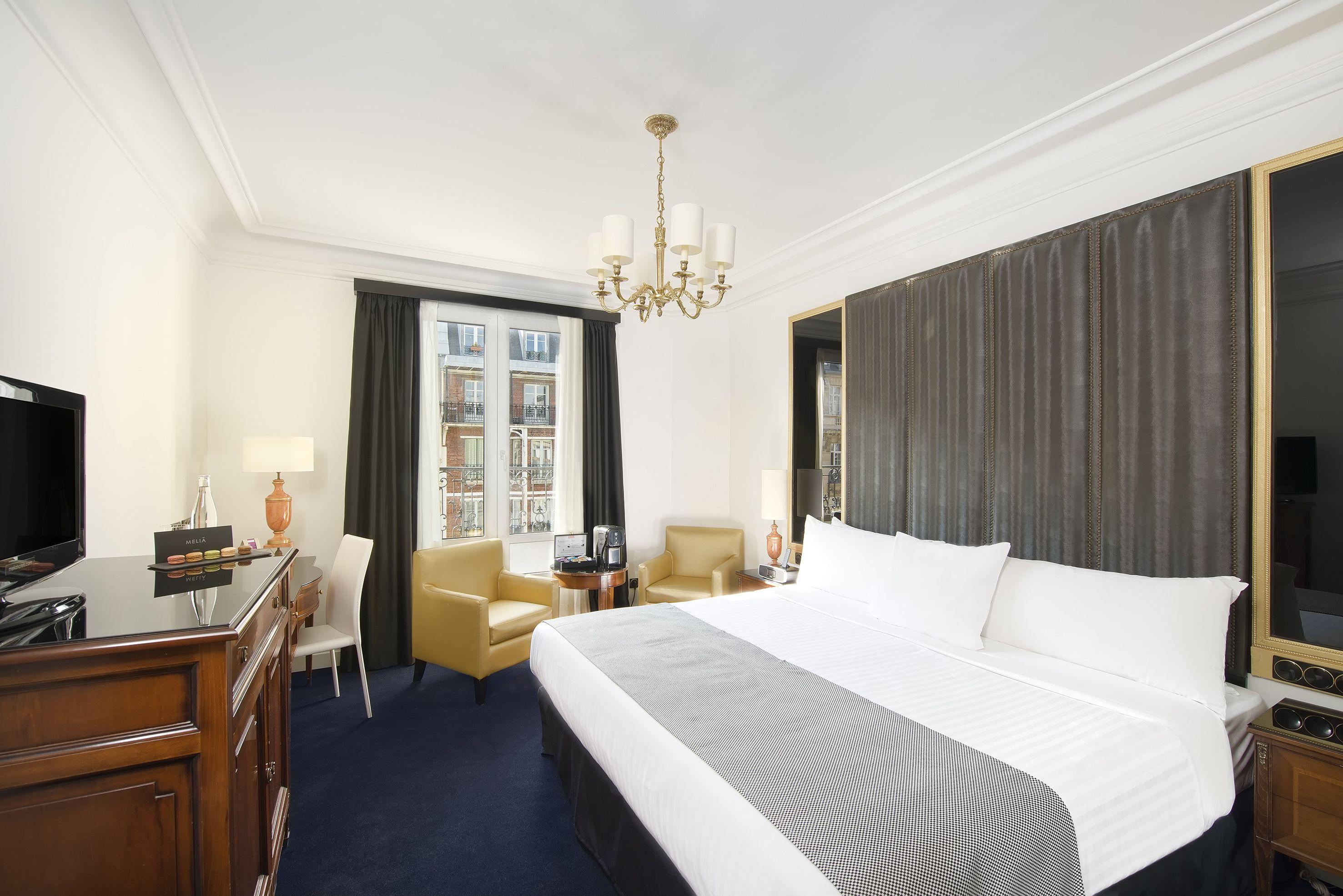 Melia Champs Elysees Hotel