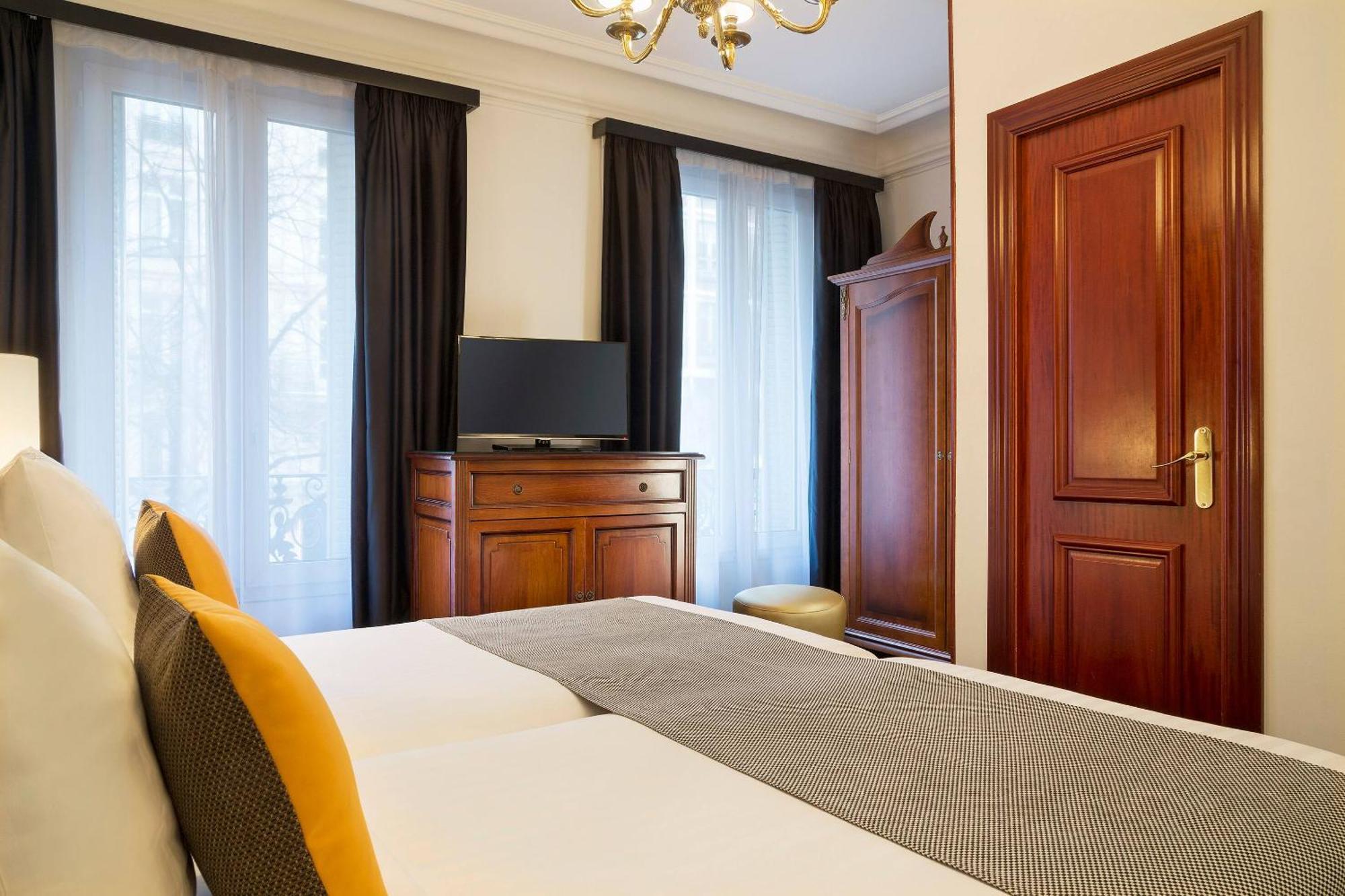 Hotel Melia Champs Elysées 4*