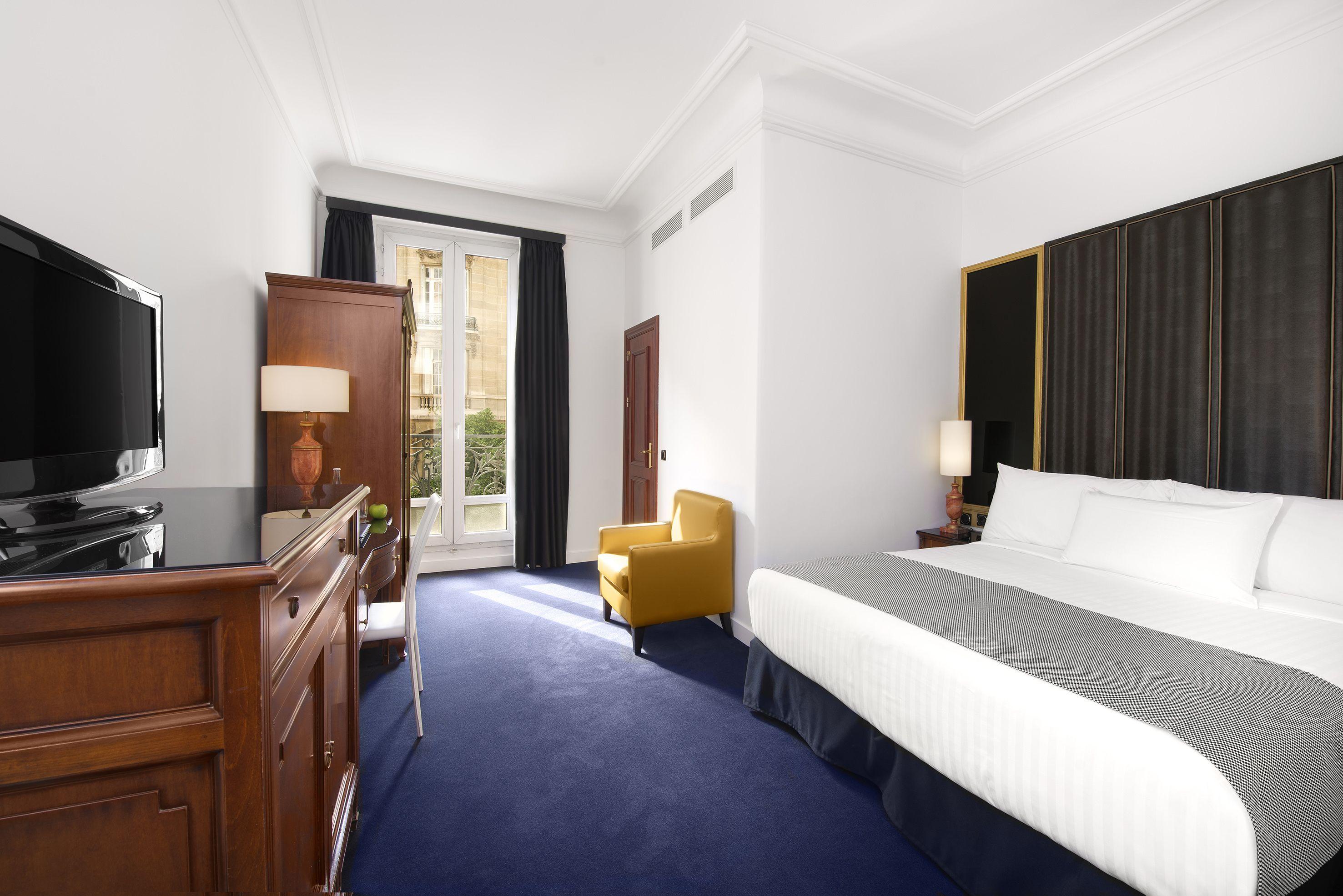 Melia Champs Elysées Parigi